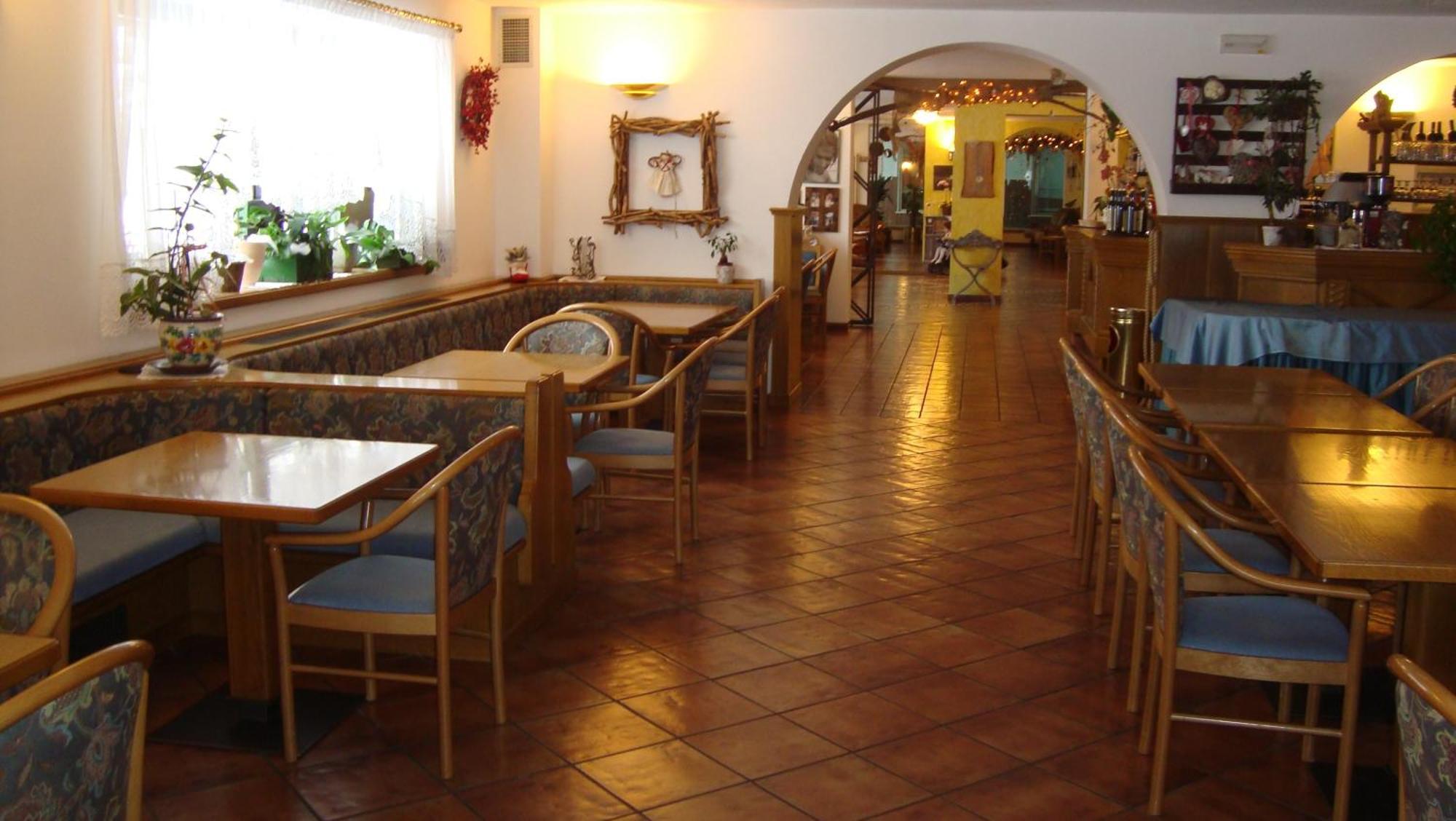Hotel La Baita Андало Экстерьер фото