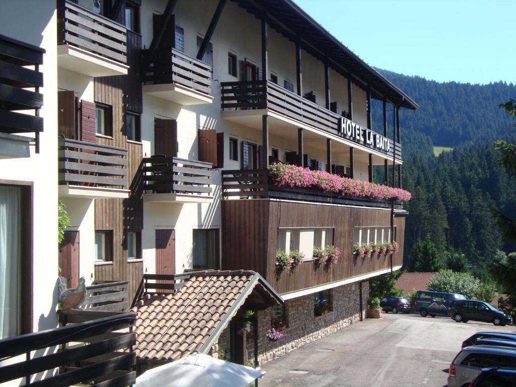 Hotel La Baita Андало Номер фото